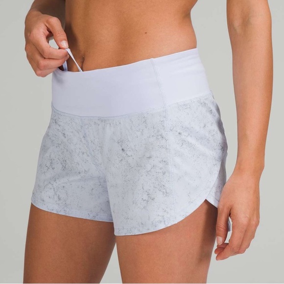 Lululemon Speed Up Mid-Rise Lined Short 4" - Picture 3 of 8